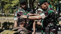 Tradisi Penerimaan Bintara Remaja Yonif Yonif 413 Kostrad