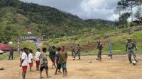 Satgas Yonif 432 Kostrad Bentuk SSB Mbuacopacabana, Dorong Semangat Sepak Bola di Papua