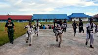Satgas Yonif 503 Kostrad Bina Olahraga Bela Diri dan Komunikasi Sosial Remaja Papua