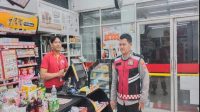 Giat Patroli Perekat Supermarket Alfamart Gempol Guna Antisipasi Kejahatan