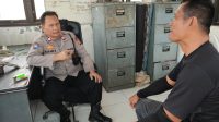 Bhabinkamtibmas Polsek Telagasari Sambangi Warga Binaan Untuk Sampaikan Himbauan Mengenai  TPPO