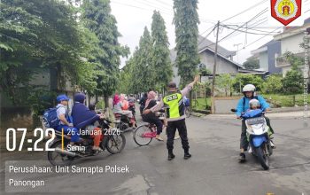 Dukung Commander Wish Kapolda Banten, Polsek Panongan Gelar Strong Point dan Gatur Lalin di Sekolah Al Fatih