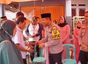 Kapolres Karawang Kunjungi Keluarga Korban Laka Maut di Majalengka, Warga Rengasdengklok