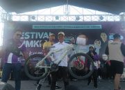 Anggota PWGK-Kresek Raih Doorprize Sepeda pada Jalan Santai HUT Kecamatan Gunung Kaler ke-20