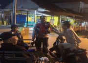 Bhabinkamtibmas Ikut Serta Dalam Giat Ronda Bersama Warga